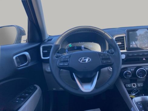 New 2026 Hyundai Venue SEL image 16