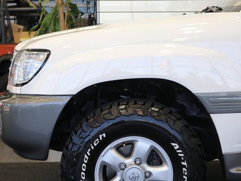 Used 1999 Toyota Land Cruiser AWD/4WD image 58