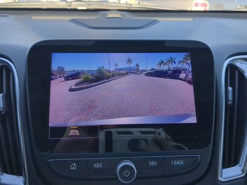 Used 2023 Chevrolet Malibu LT image 22