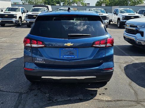 Used 2024 Chevrolet Equinox LT w/ LPO, Floor Liner Package FWD image 7