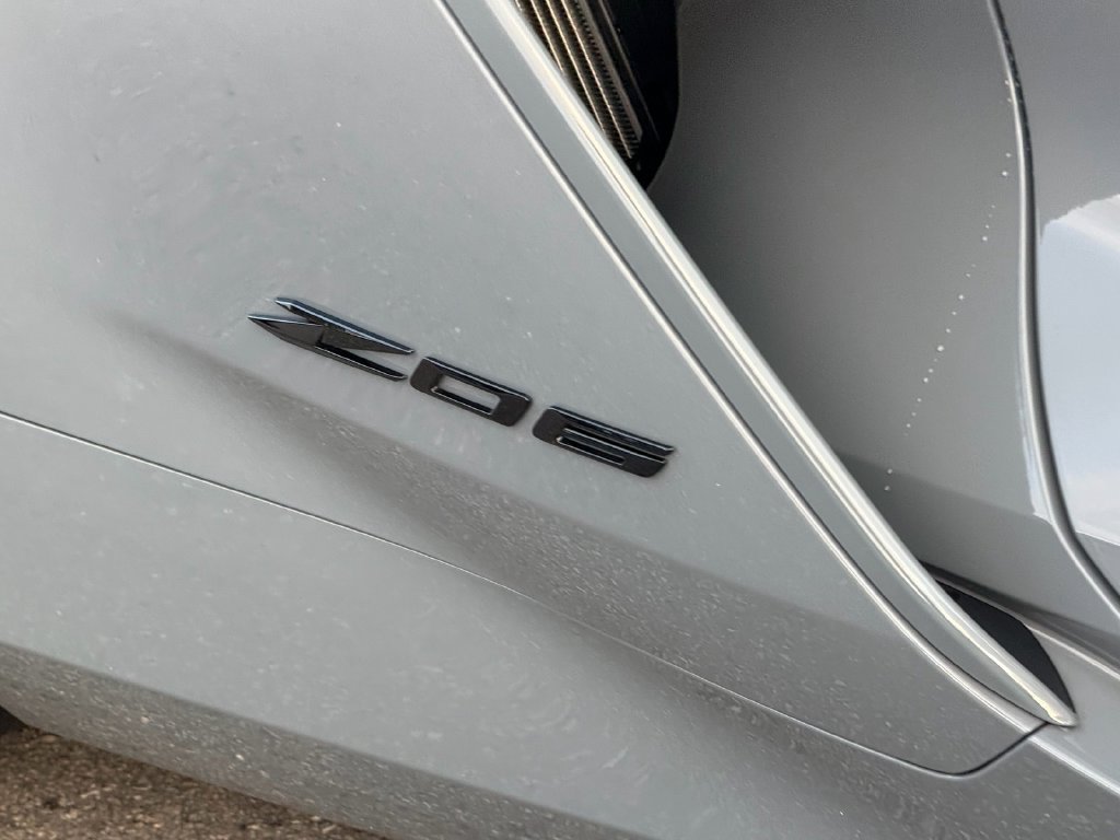 Used 2024 Chevrolet Corvette Z06 RWD image 10