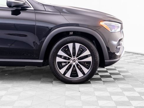 Used 2025 Mercedes-Benz GLE 450 4MATIC image 38