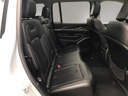Used 2023 Jeep Grand Cherokee 4WD 4xe image 64