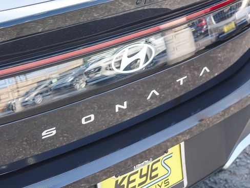 Certified 2025 Hyundai Sonata SE image 36