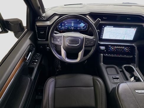 Used 2024 GMC Sierra 3500 Denali w/ Denali Reserve Package AWD/4WD image 26