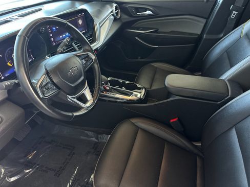 Used 2024 Chevrolet Trax ACTIV w/ Driver Confidence Package FWD image 9