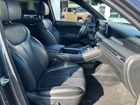 Used 2024 Hyundai Palisade Calligraphy image 28