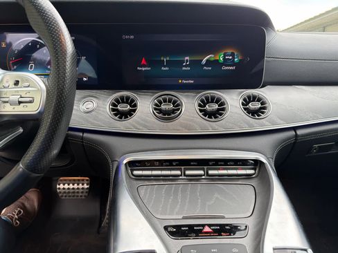 Used 2019 Mercedes-Benz AMG GT 63 image 13