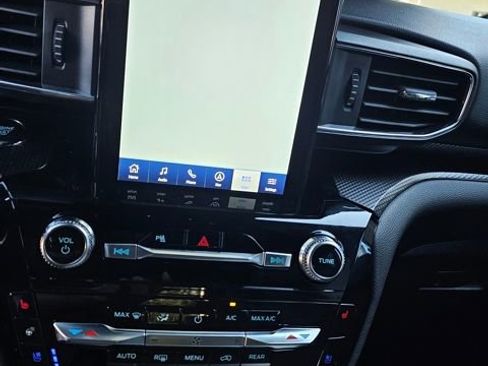 Used 2023 Ford Explorer ST w/ Equipment Group 401A image 35