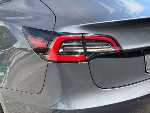 Used 2022 Tesla Model 3 Long Range image 15