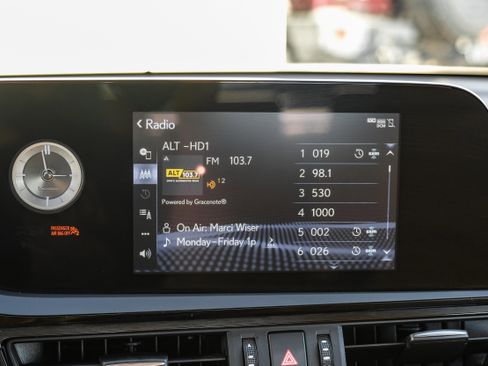 Used 2022 Lexus ES 350 w/ Premium Package image 28