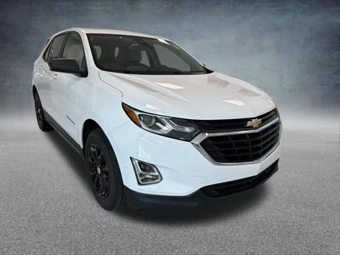 Used 2020 Chevrolet Equinox LS FWD image 4