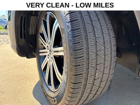 Used 2025 Mercedes-Benz GLE 350 4MATIC image 21