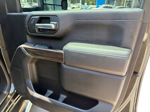 Used 2022 Chevrolet Silverado 3500 LT w/ Remote Start Package AWD/4WD image 24