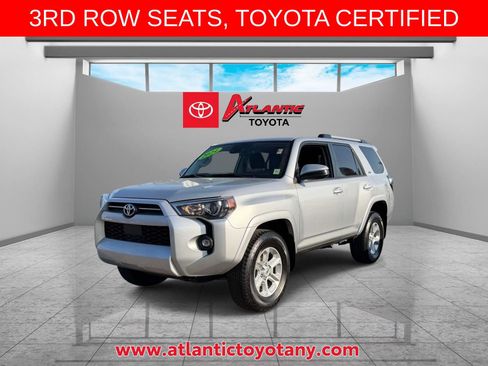 Certified 2024 Toyota 4Runner SR5 AWD/4WD image 2