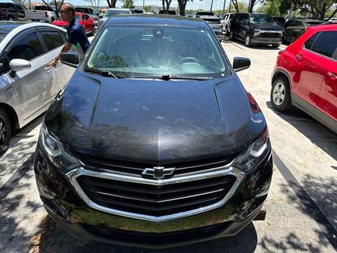 Used 2019 Chevrolet Equinox LT FWD image 3