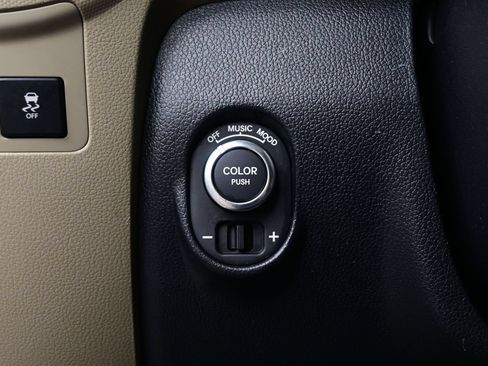 Used 2012 Kia Soul ! FWD image 22