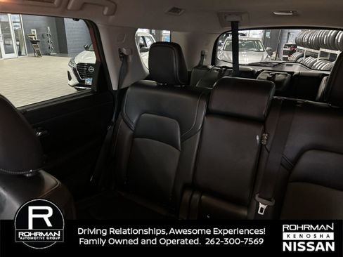 Certified 2023 Nissan Pathfinder SL AWD/4WD image 5