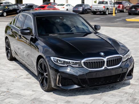 Used 2019 BMW 330i Sedan w/ Convenience Package image 2