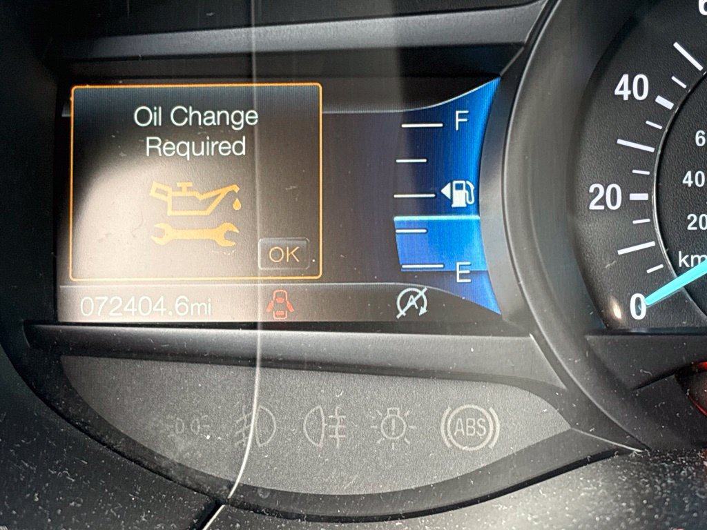 Used 2020 Ford Edge Titanium w/ Equipment Group 301A FWD image 6