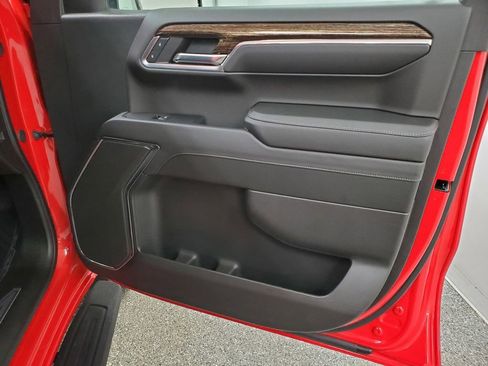 Used 2024 GMC Sierra 1500 Elevation image 20