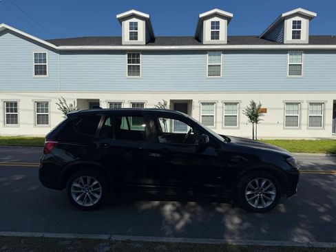 Used 2017 BMW X3 sDrive28i w/ Premium Package 3 image 4
