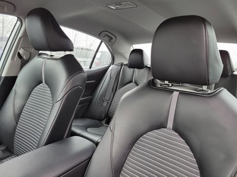 Certified 2024 Toyota Camry SE image 19