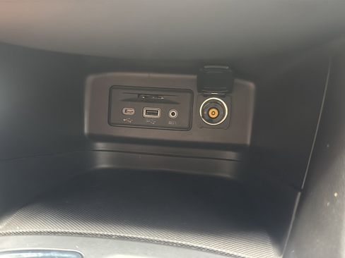 Used 2024 Chevrolet Equinox RS AWD/4WD image 39
