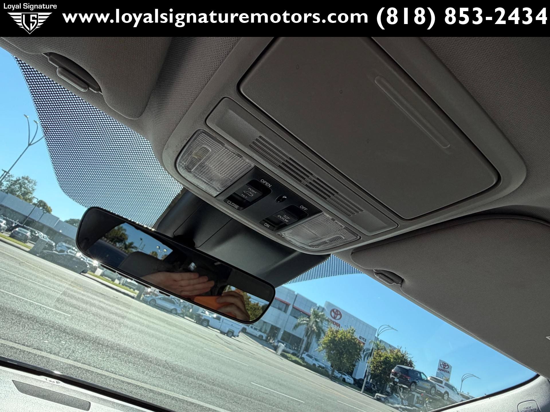 Used 2019 Honda Odyssey EX-L image 27