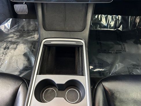 Used 2023 Tesla Model 3 Standard Range RWD image 31