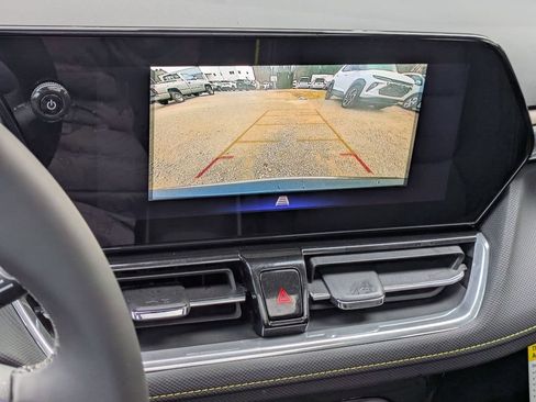 New 2026 Chevrolet TrailBlazer ACTIV w/ Convenience Package FWD image 18