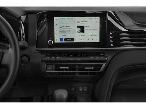 New 2025 Toyota Camry LE image 29