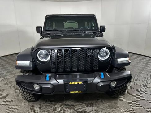 Used 2023 Jeep Wrangler Unlimited w/ Cold Weather Group image 8