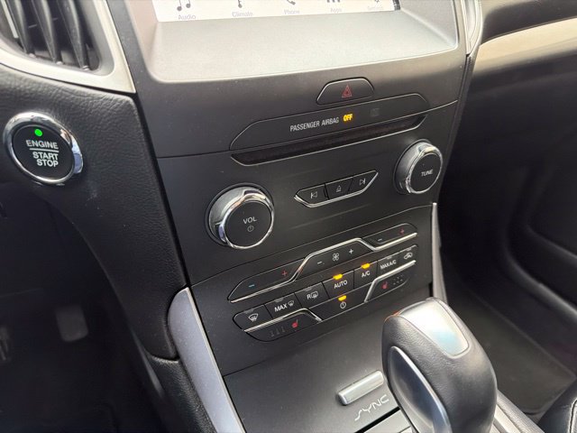 Used 2016 Ford Edge SEL w/ Equipment Group 201A AWD/4WD image 26