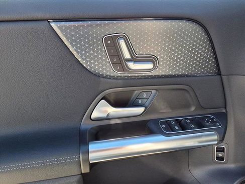 New 2026 Mercedes-Benz GLA 250 GLA 250 image 13