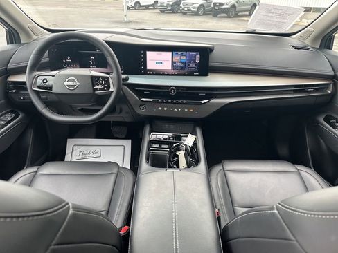 Used 2025 Nissan Murano SL AWD/4WD image 11