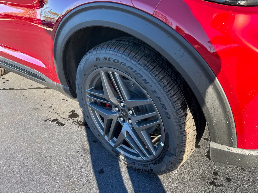 New 2027 Ford Explorer ST-Line w/ Premium Package AWD/4WD image 24
