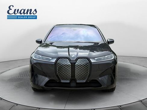 Used 2024 BMW iX xDrive50 w/ Premium Package AWD/4WD image 11