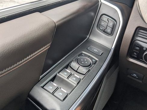 Used 2025 Ford F350 King Ranch image 27