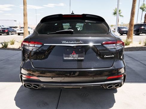 Used 2022 Maserati Levante Modena image 7