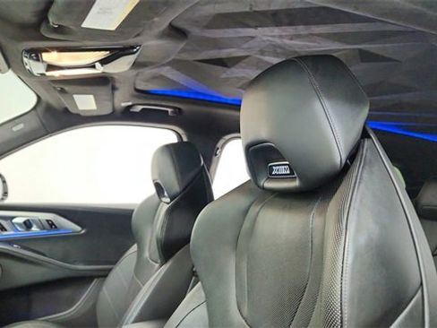 Used 2023 BMW XM Base image 31