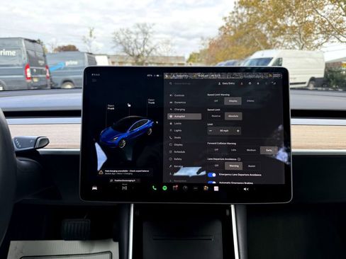 Used 2018 Tesla Model 3 Long Range image 20