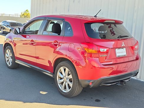 Used 2015 Mitsubishi Outlander Sport ES image 5