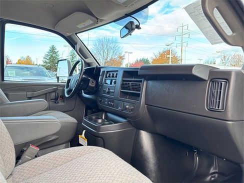 Used 2023 GMC Savana 3500 w/ Power Convenience Package image 34