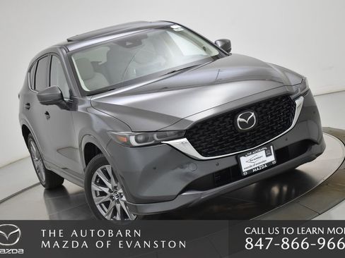 New 2025 MAZDA CX-5 AWD 2.5 S w/ Premium Plus Pkg image 2
