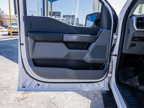 Used 2021 Ford F150 XLT image 10