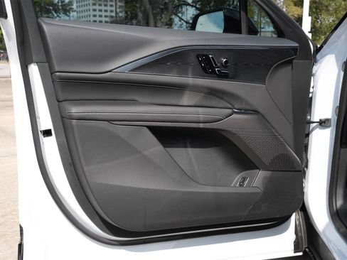 New 2026 Cadillac Lyriq Sport w/ LPO, Floor Liner Package image 18