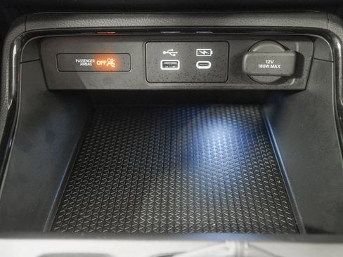 Certified 2025 Honda CR-V EX image 30