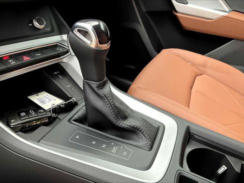 New 2025 Audi Q3 2.0T Premium w/ Convenience Package image 7