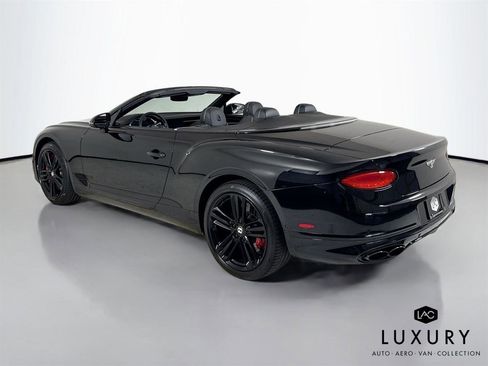 Used 2020 Bentley Continental GT V8 image 8